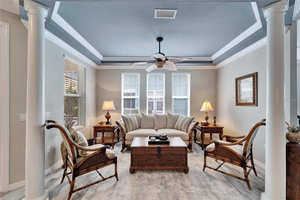 221 Sela Cove Circle Apollo Beach FL 33572