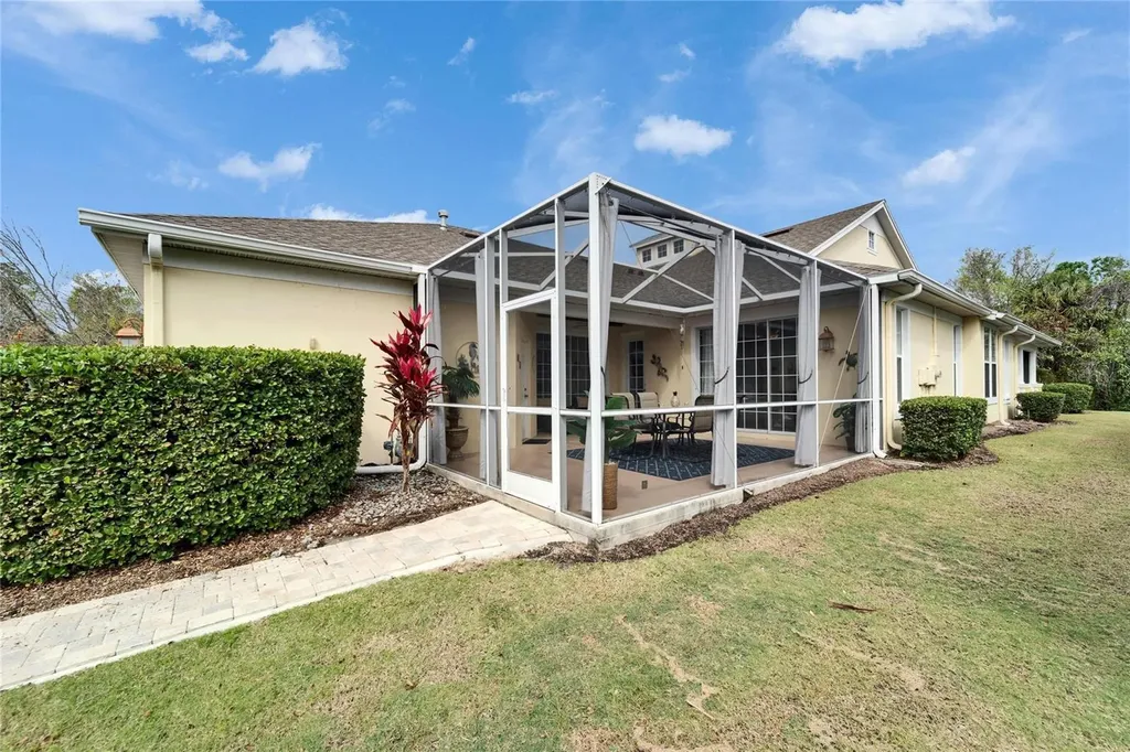 221 Sela Cove Circle Apollo Beach FL 33572