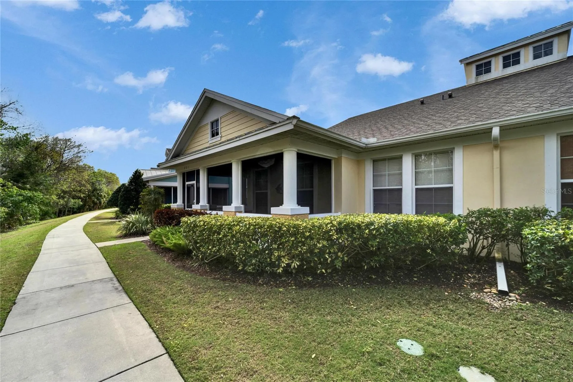 221 Sela Cove Circle Apollo Beach FL 33572