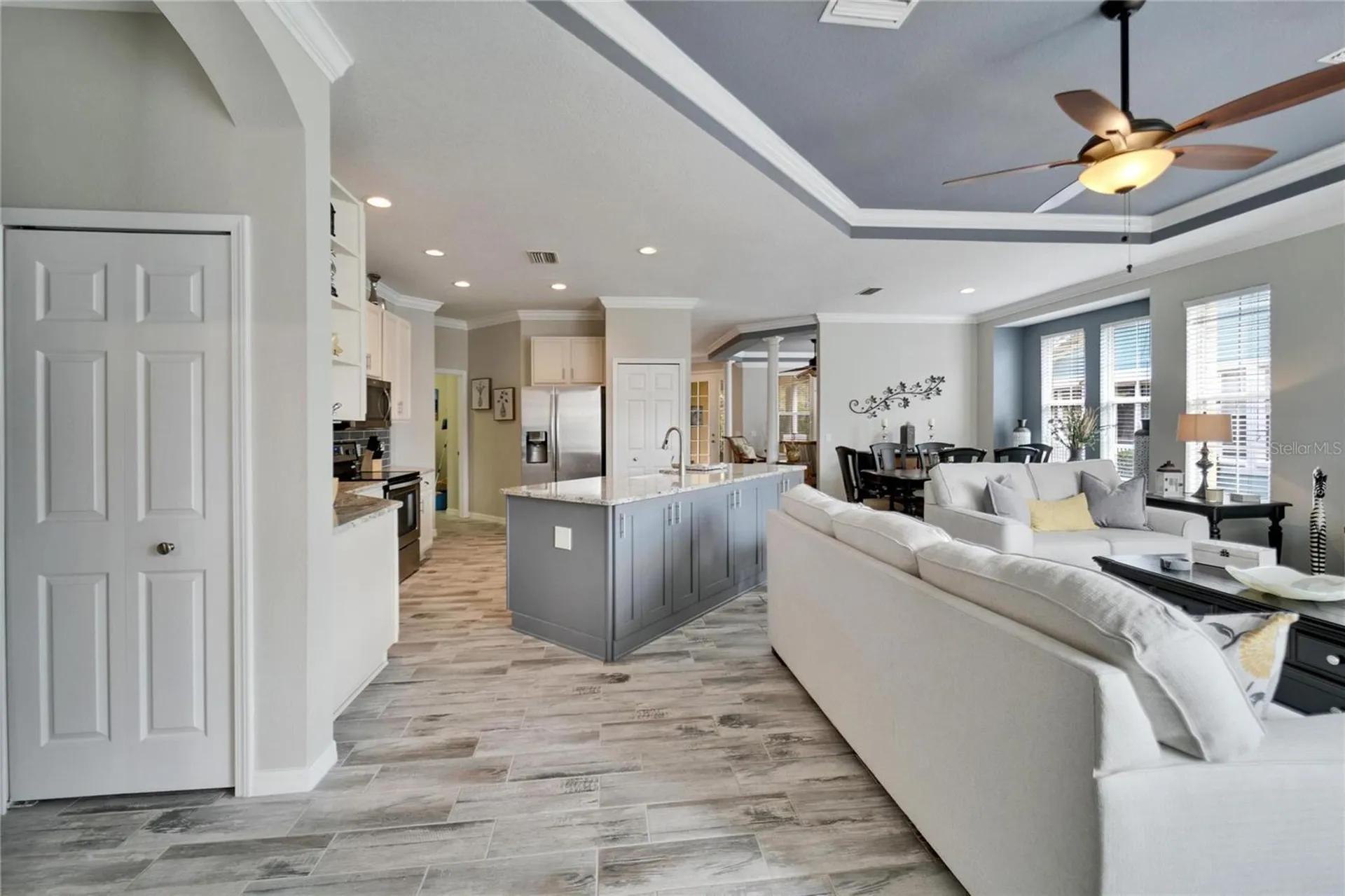 221 Sela Cove Circle Apollo Beach FL 33572