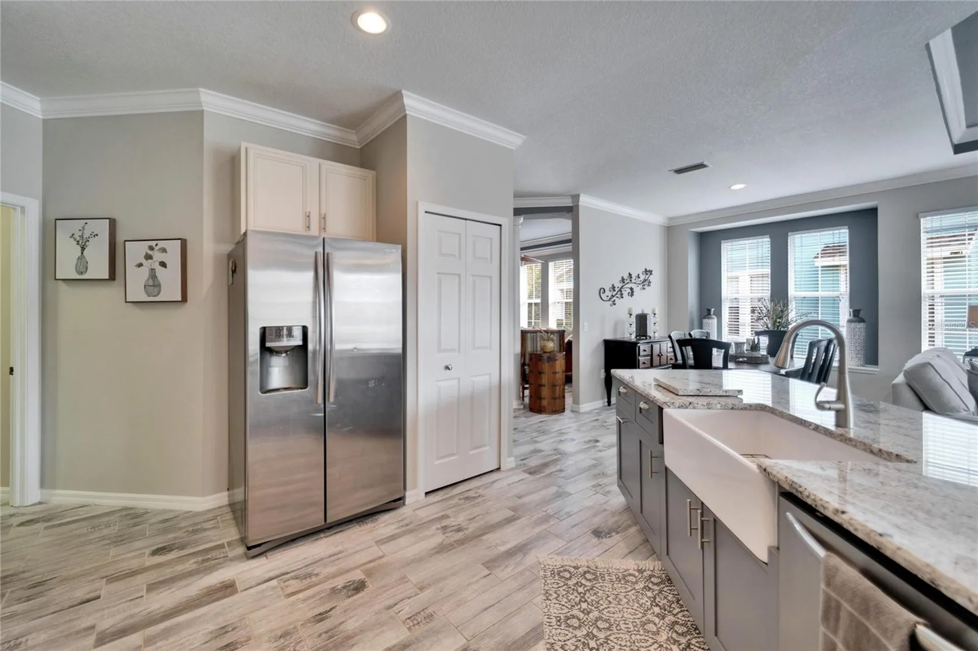 221 Sela Cove Circle Apollo Beach FL 33572
