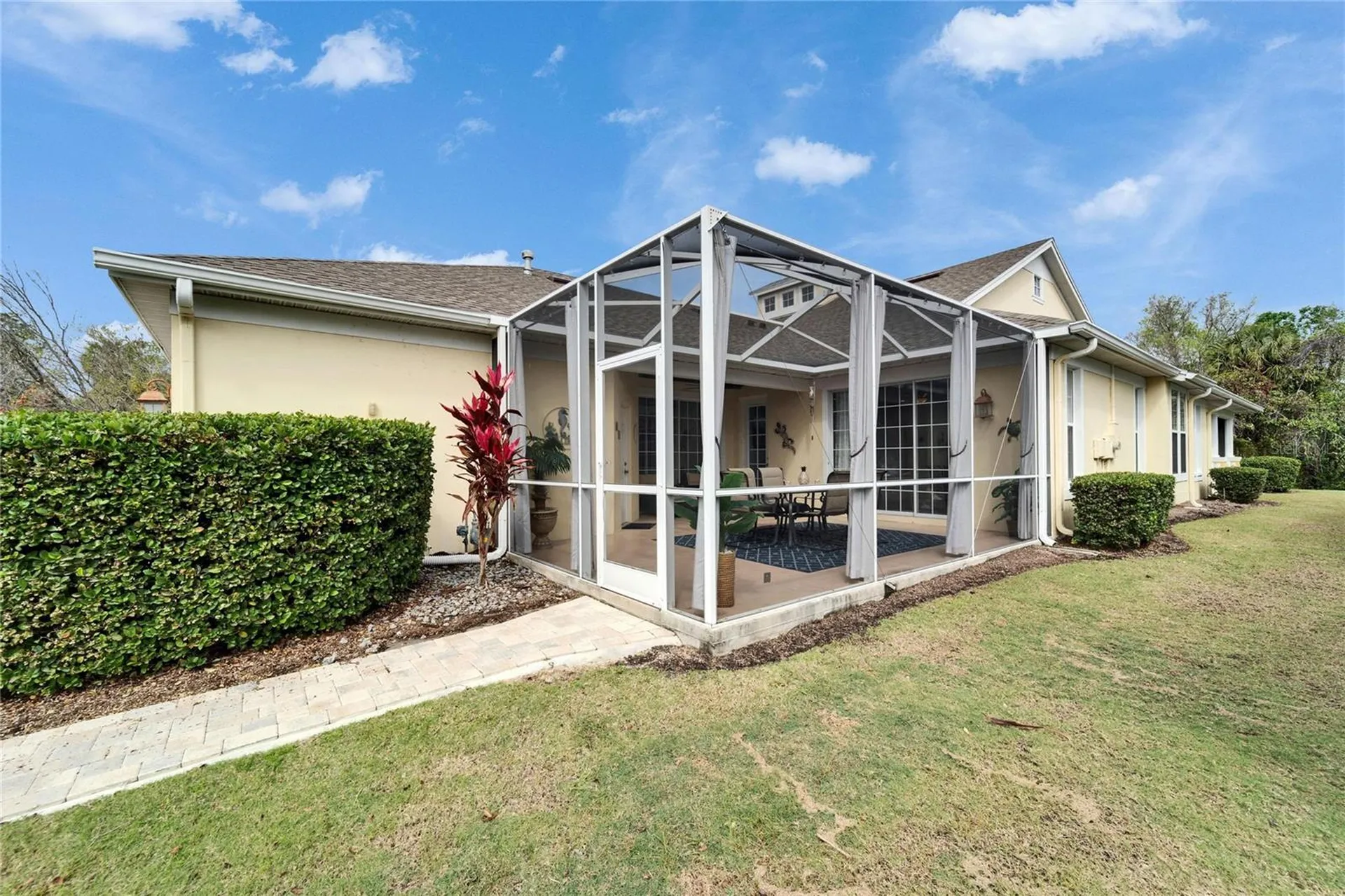 221 Sela Cove Circle Apollo Beach FL 33572