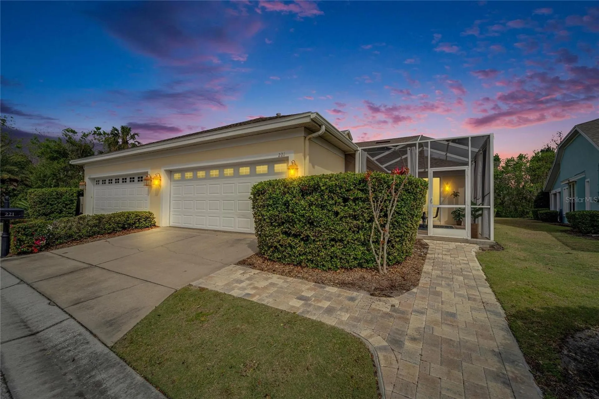 221 Sela Cove Circle Apollo Beach FL 33572