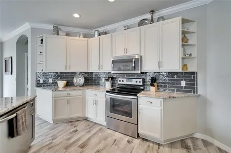 221 Sela Cove Circle Apollo Beach FL 33572