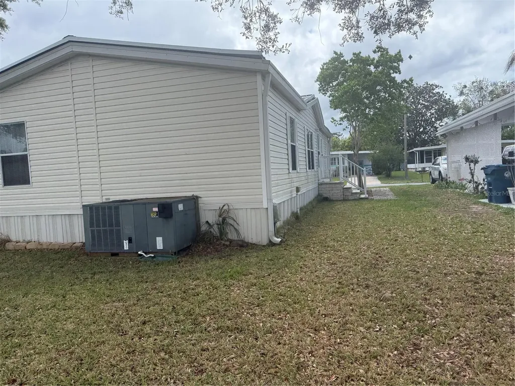 8044 Western Circle Drive Brooksville FL 34613