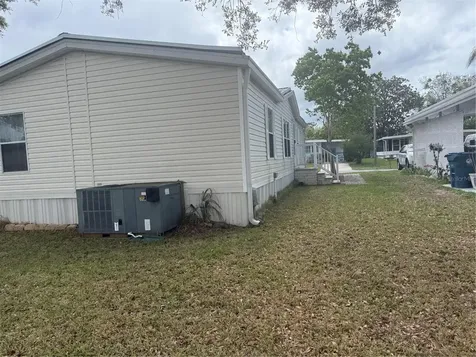 8044 Western Circle Drive Brooksville FL 34613