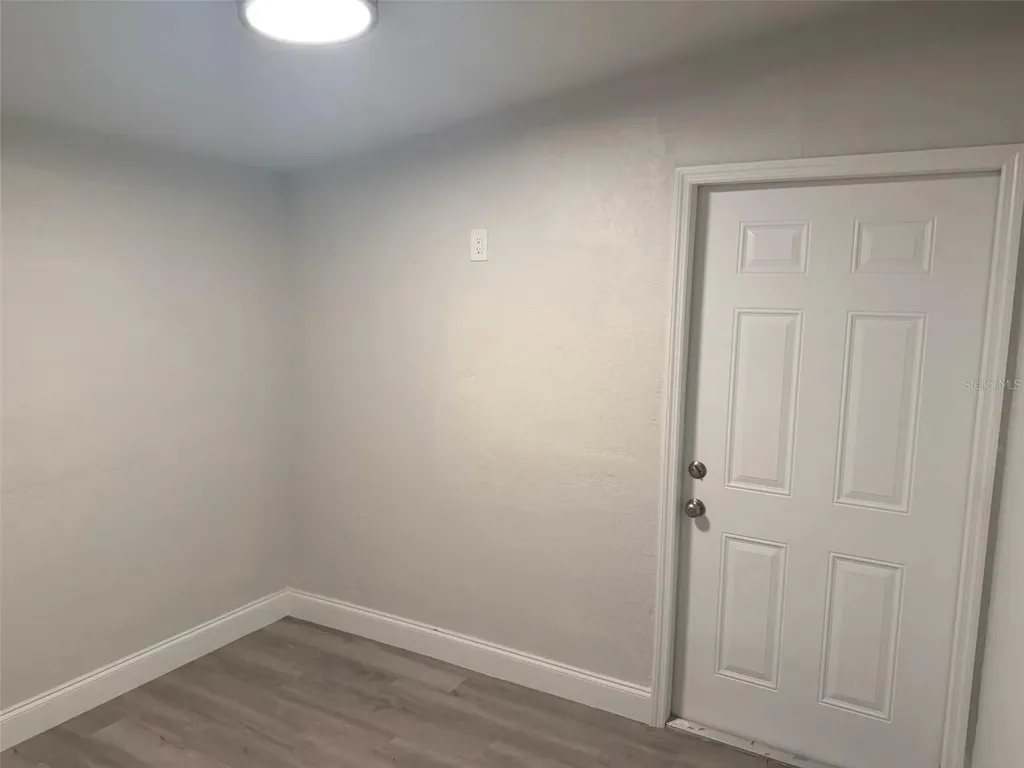 1869 W Freeman Place Citrus Springs FL 34434