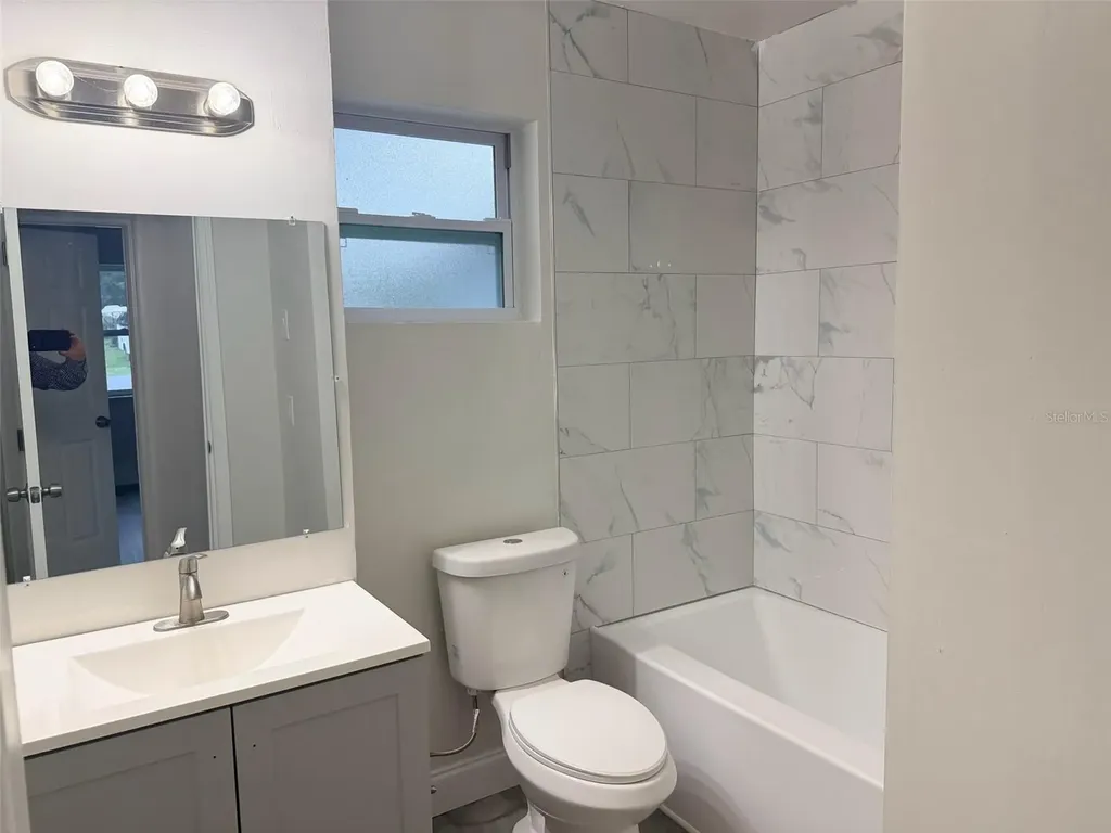 1869 W Freeman Place Citrus Springs FL 34434