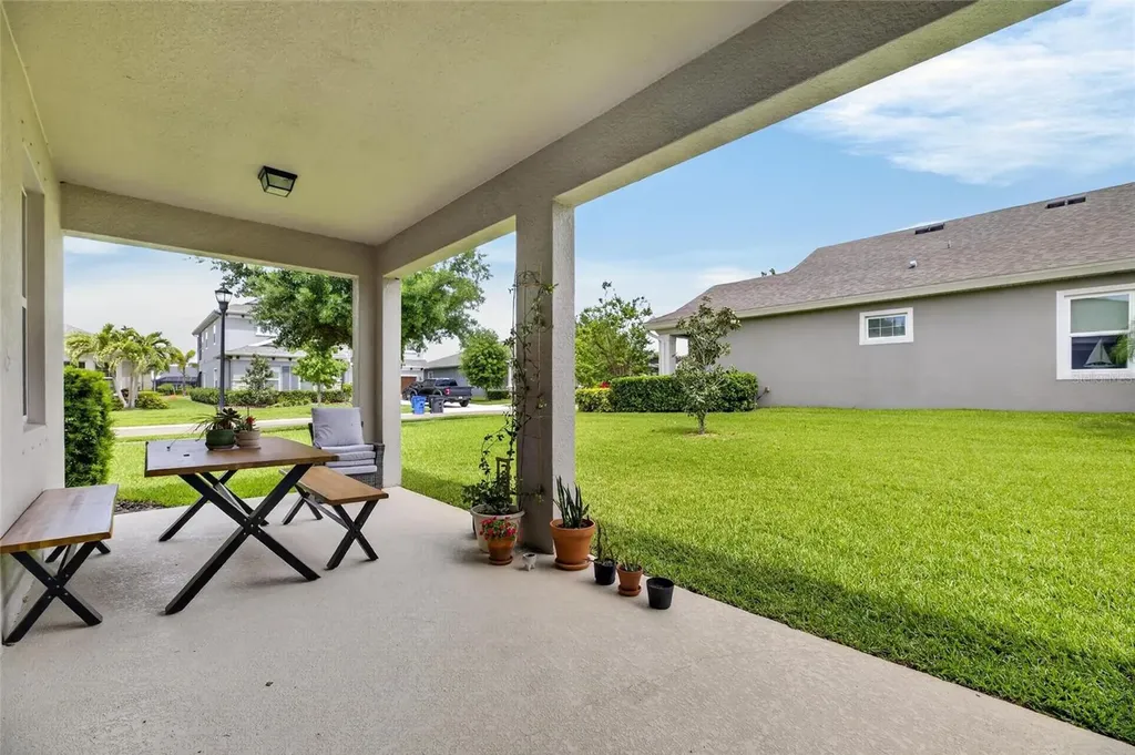 6309 Shadowlake Drive Apollo Beach FL 33572