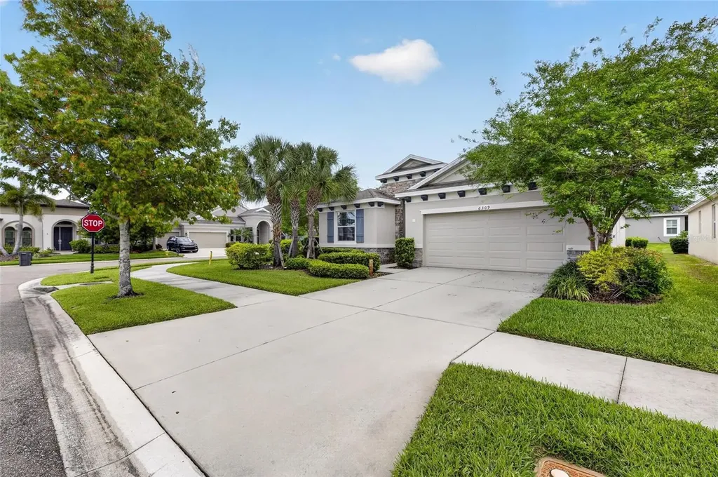 6309 Shadowlake Drive Apollo Beach FL 33572