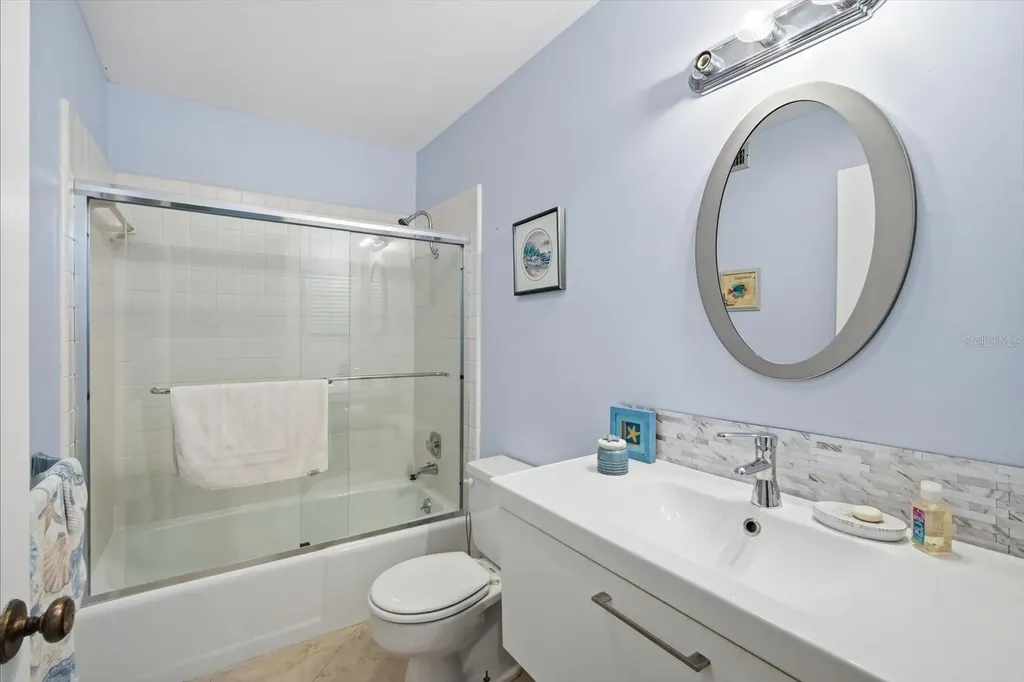 169 Pinehurst Drive Bradenton FL 34210
