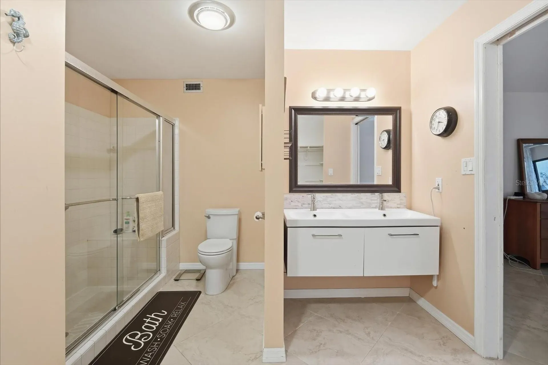 169 Pinehurst Drive Bradenton FL 34210