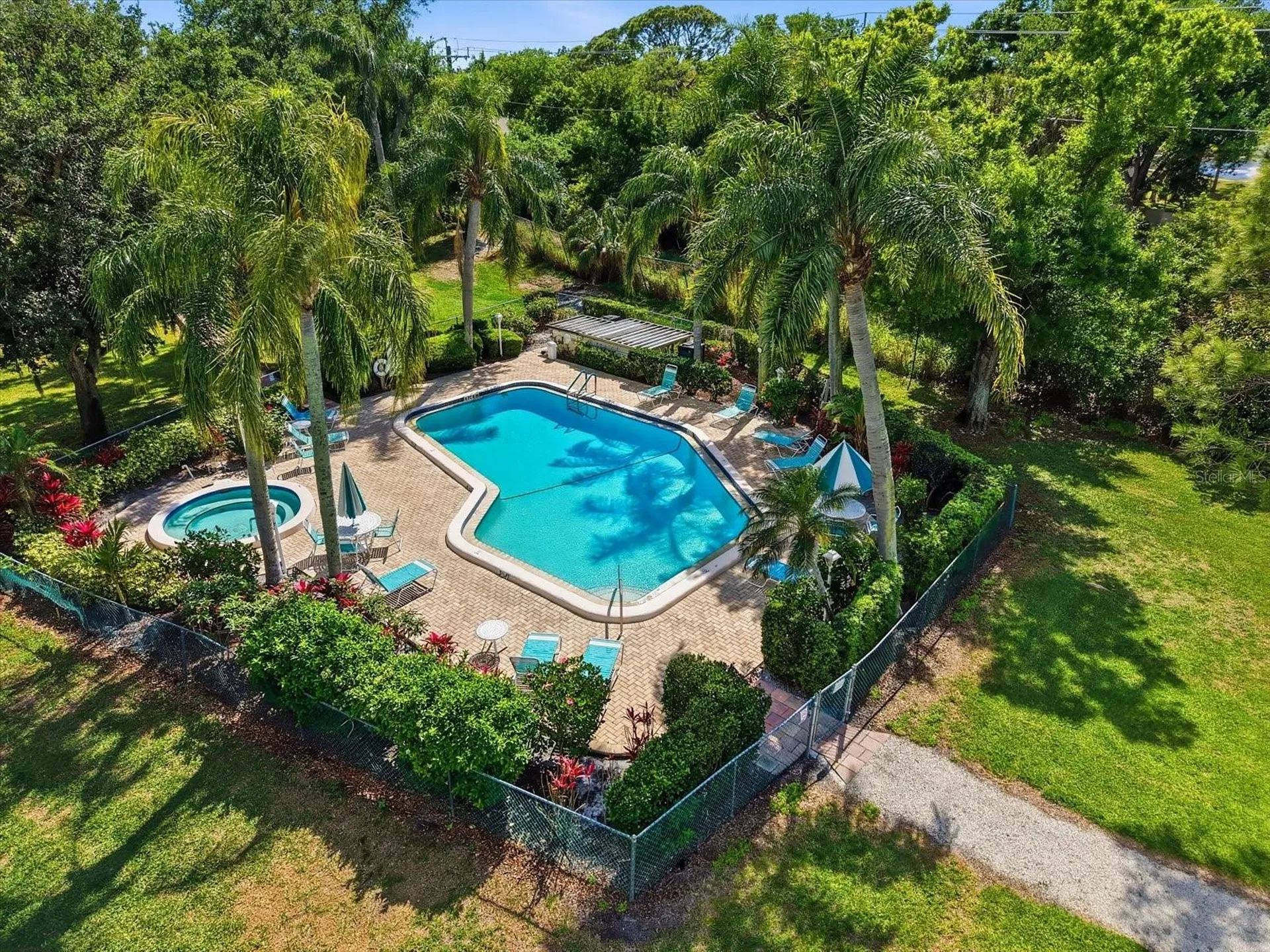 169 Pinehurst Drive Bradenton FL 34210