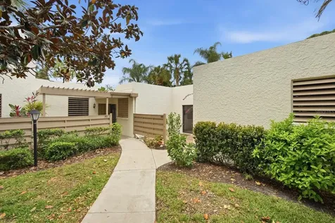 169 Pinehurst Drive Bradenton FL 34210