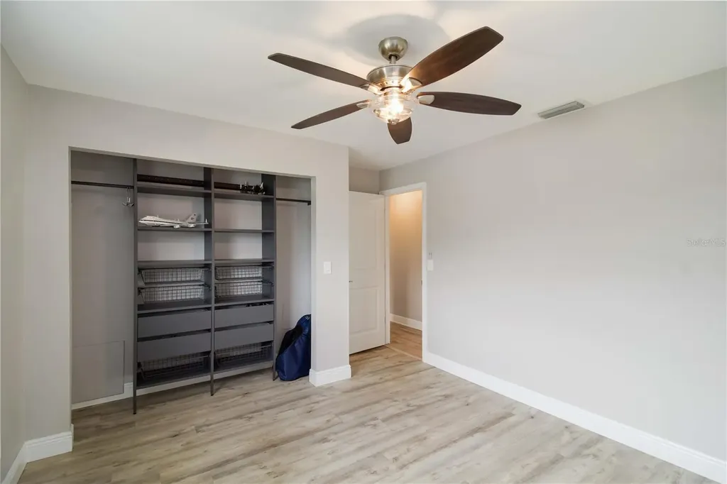 907 69th Street NW Bradenton FL 34209