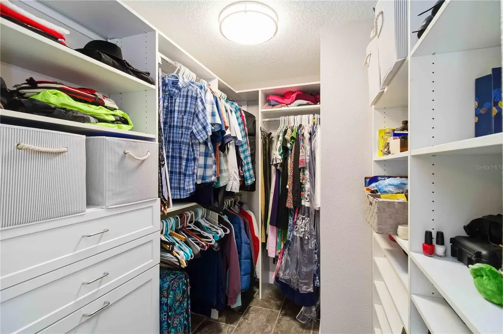 907 69th Street NW Bradenton FL 34209