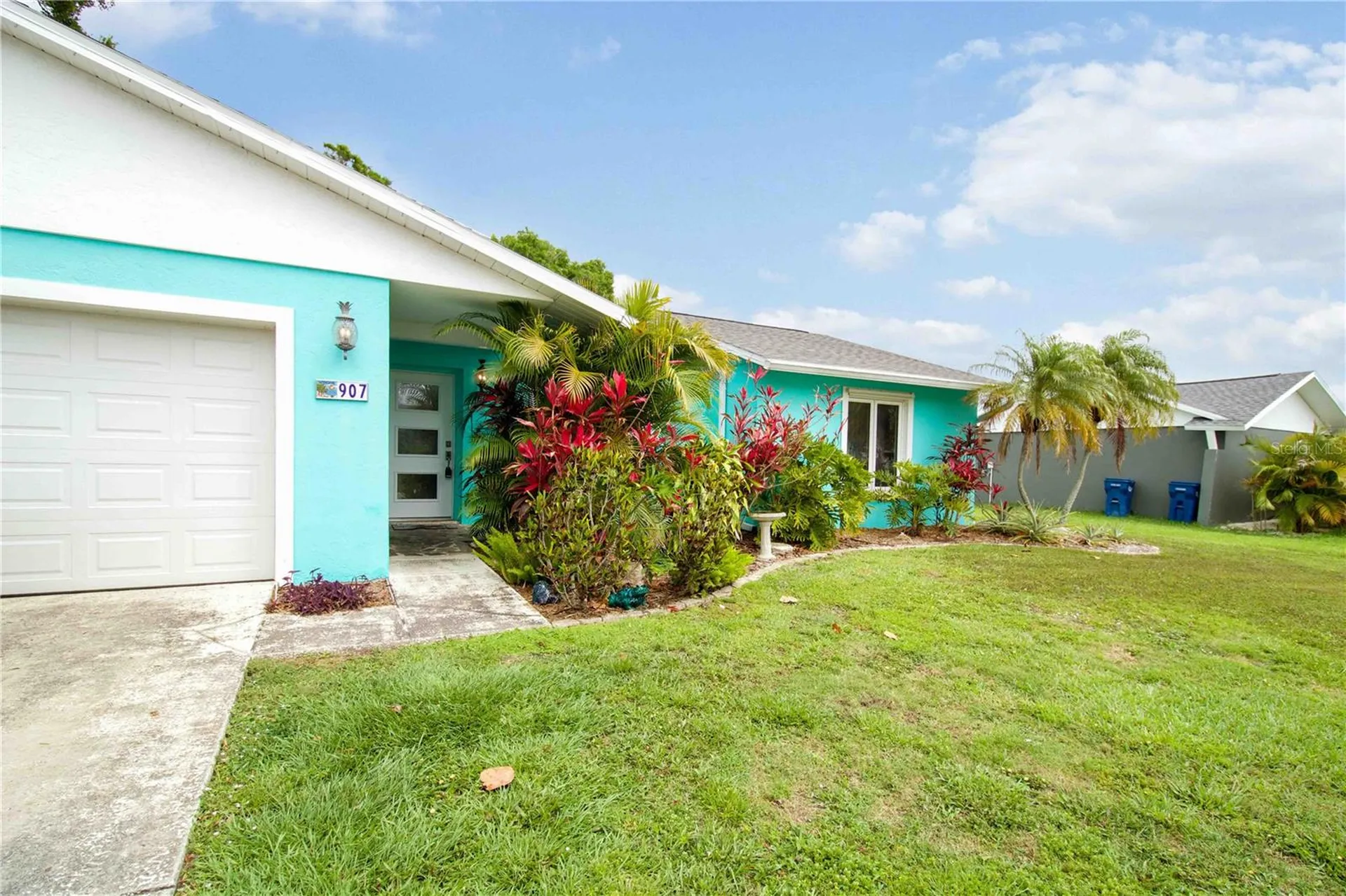 907 69th Street NW Bradenton FL 34209