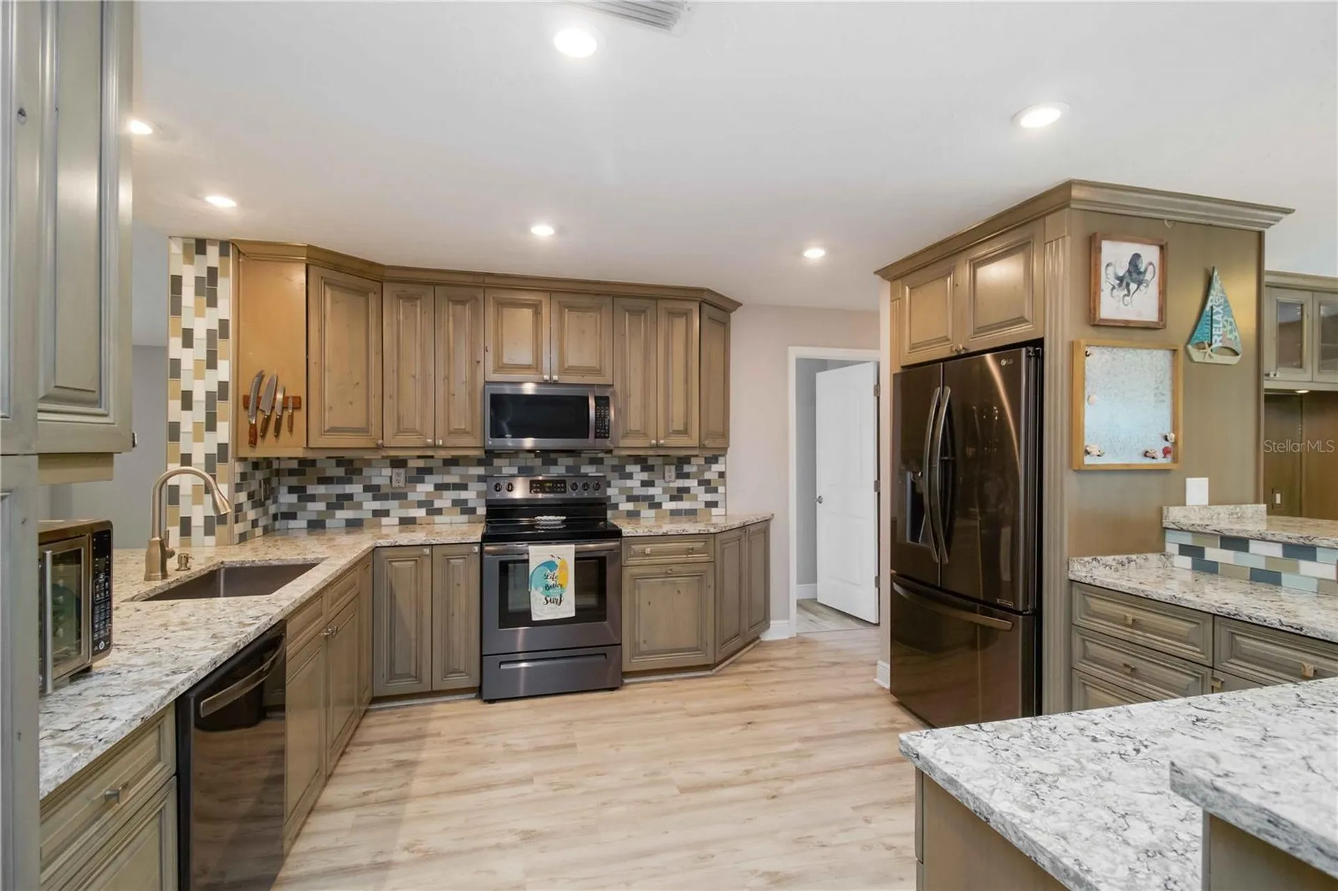 907 69th Street NW Bradenton FL 34209
