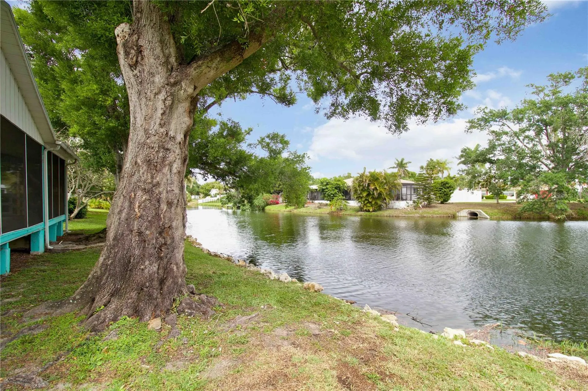 907 69th Street NW Bradenton FL 34209