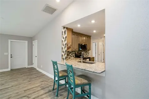 907 69th Street NW Bradenton FL 34209