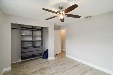 907 69th Street NW Bradenton FL 34209