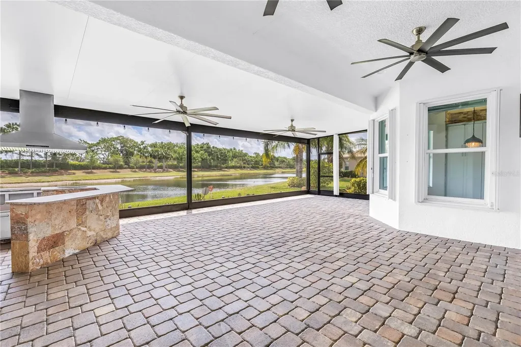 15939 Cape Coral Drive Wimauma FL 33598