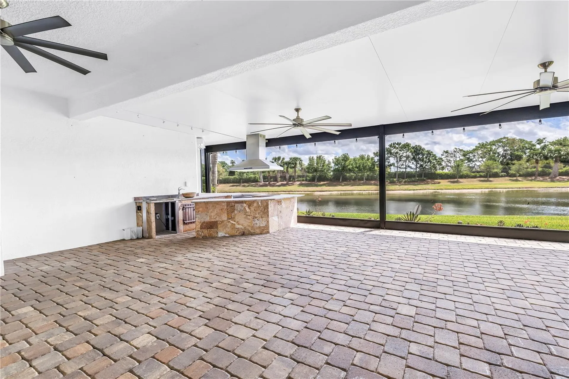 15939 Cape Coral Drive Wimauma FL 33598
