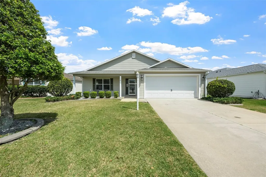 2418 Hopespring Loop The Villages FL 32162