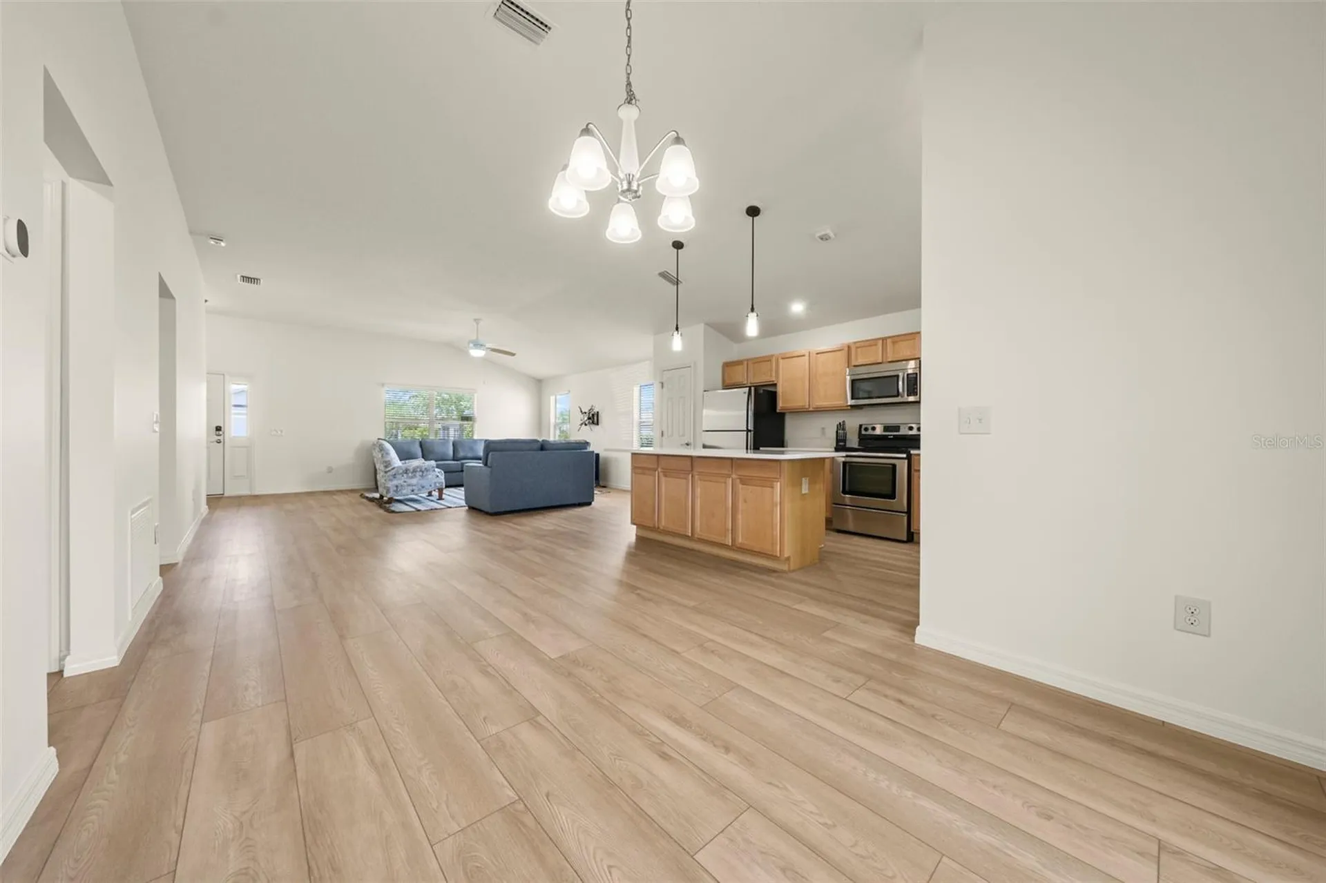2418 Hopespring Loop The Villages FL 32162