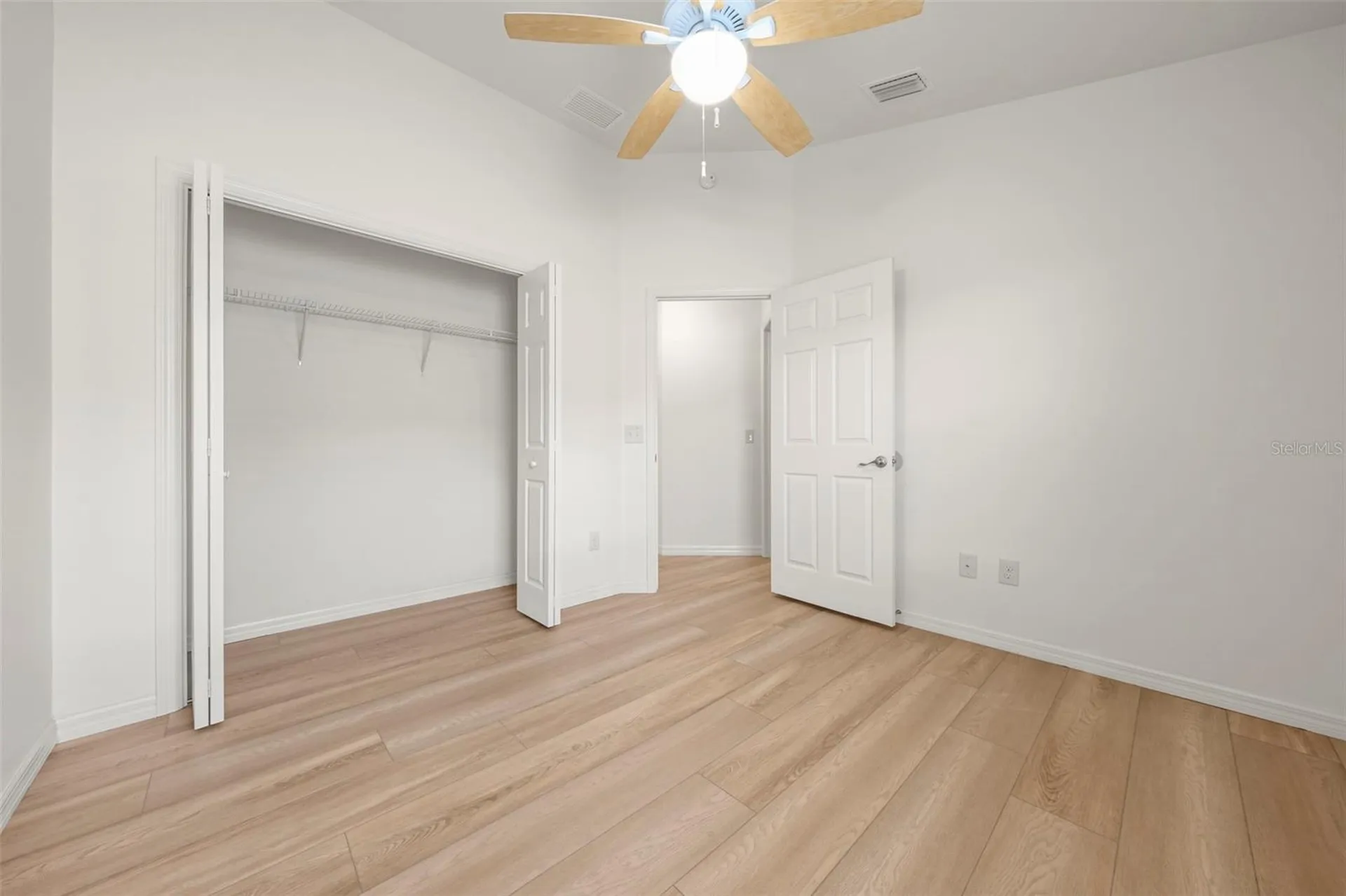 2418 Hopespring Loop The Villages FL 32162