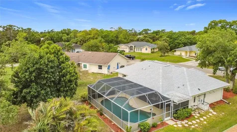4812 Alfa Terrace North Port FL 34286
