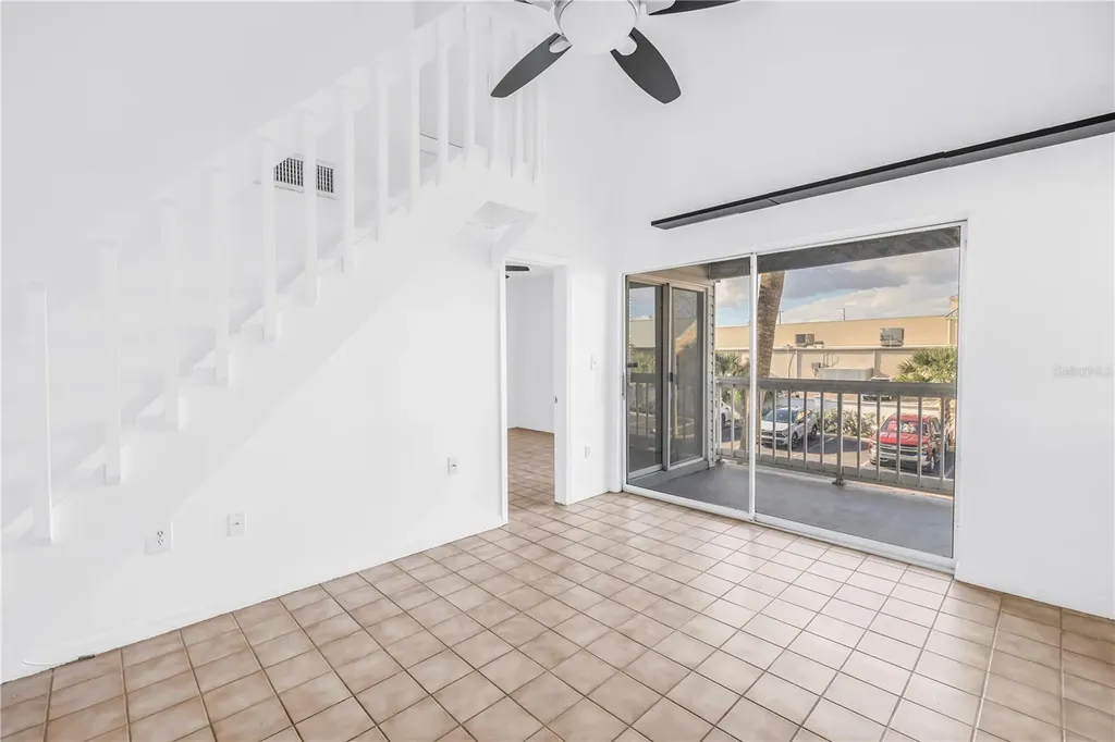6939 Stones Throw Circle N St Petersburg FL 33710