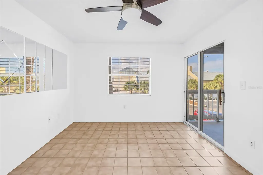 6939 Stones Throw Circle N St Petersburg FL 33710