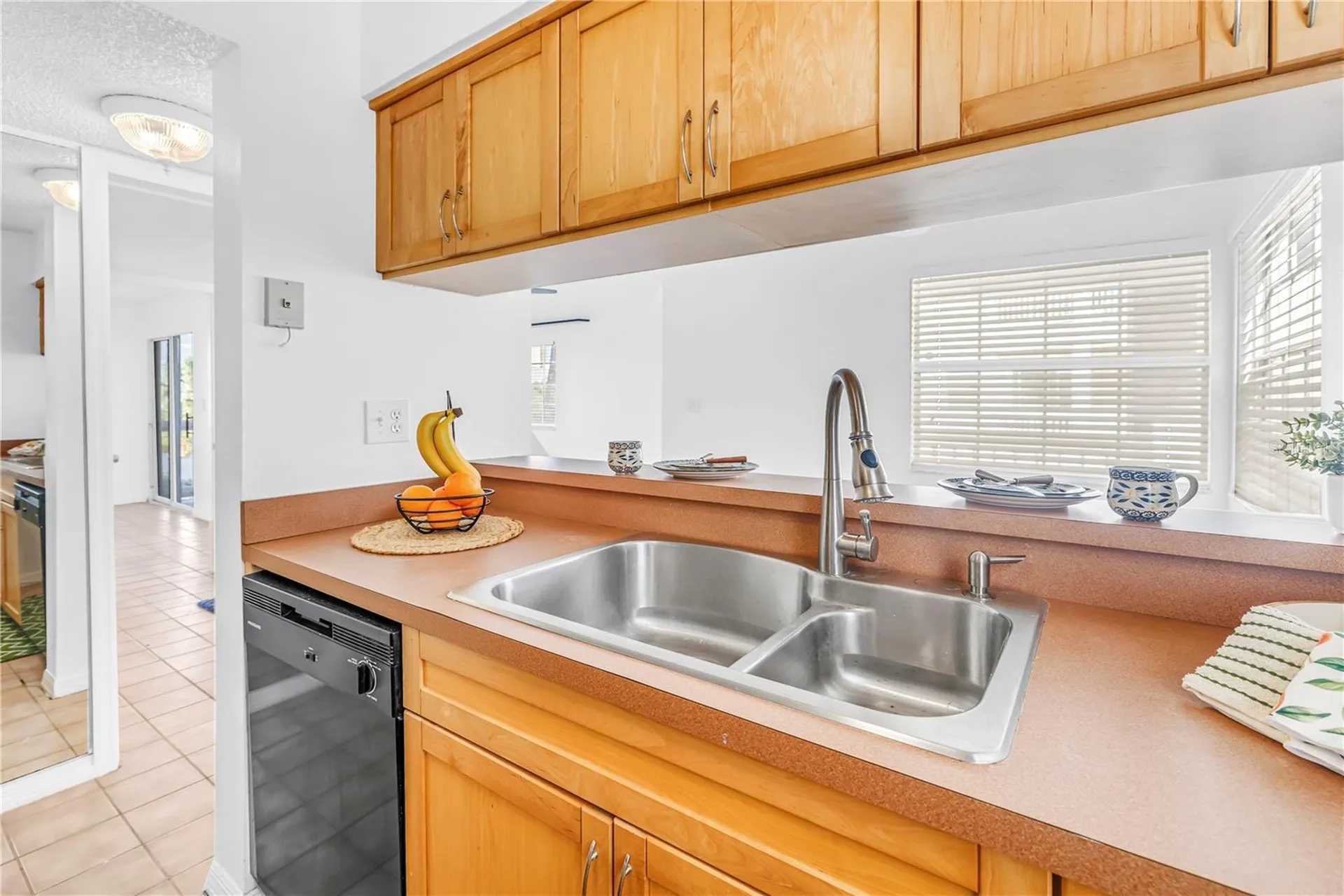 6939 Stones Throw Circle N St Petersburg FL 33710