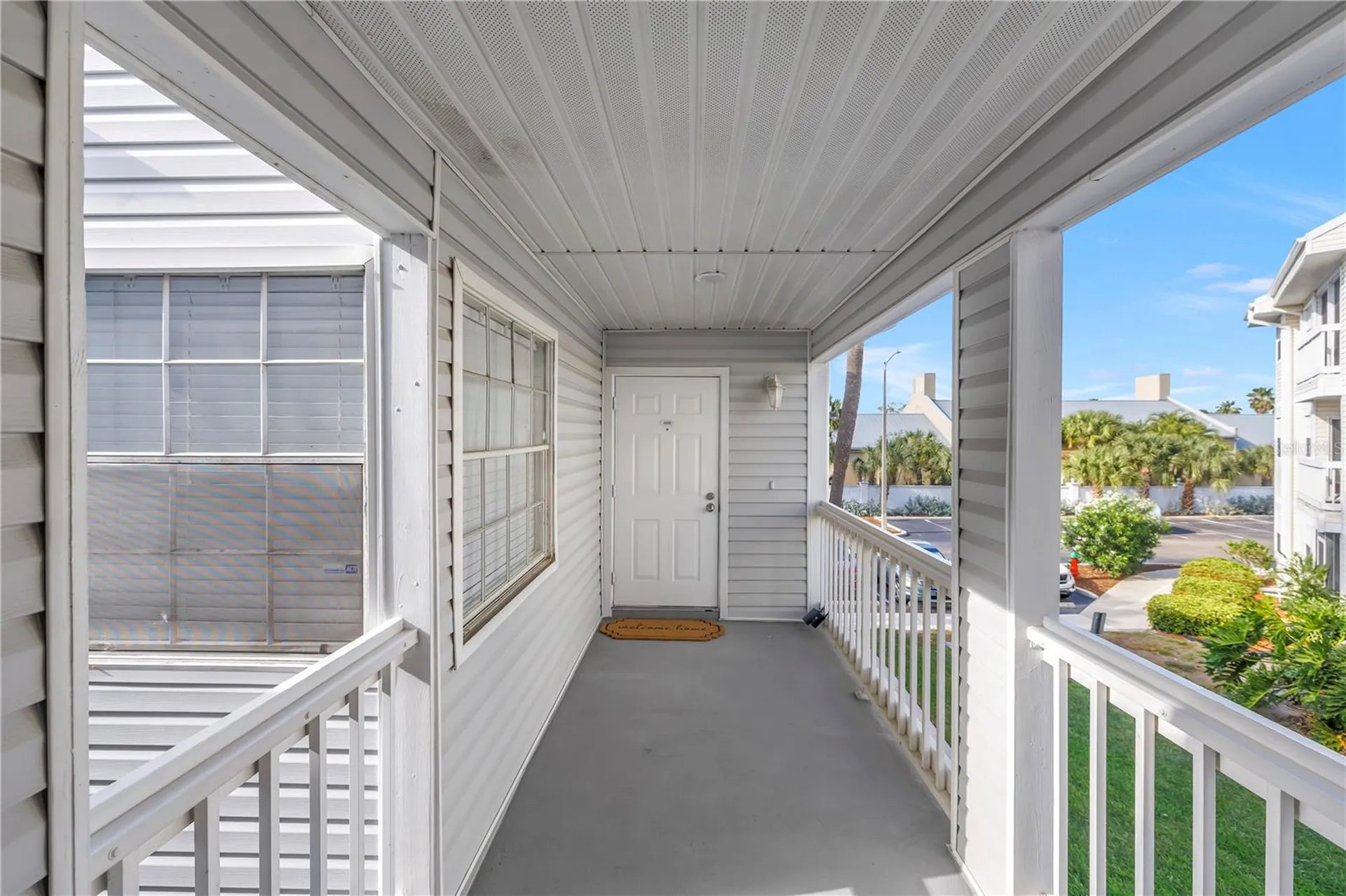 6939 Stones Throw Circle N St Petersburg FL 33710