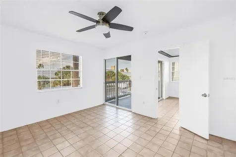 6939 Stones Throw Circle N St Petersburg FL 33710