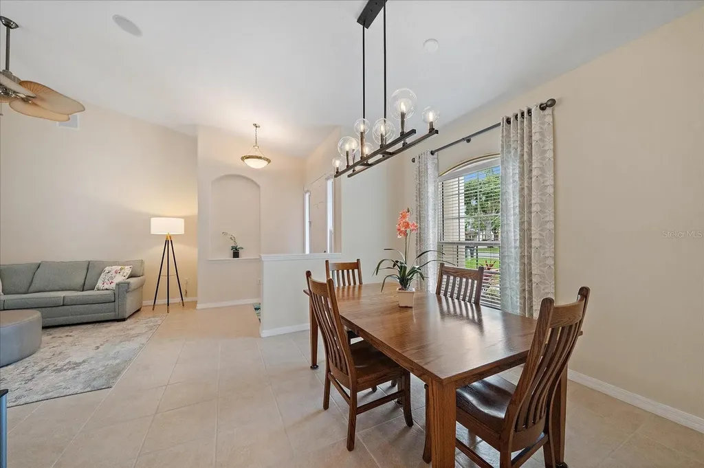 6651 63rd Terrace E Bradenton FL 34203