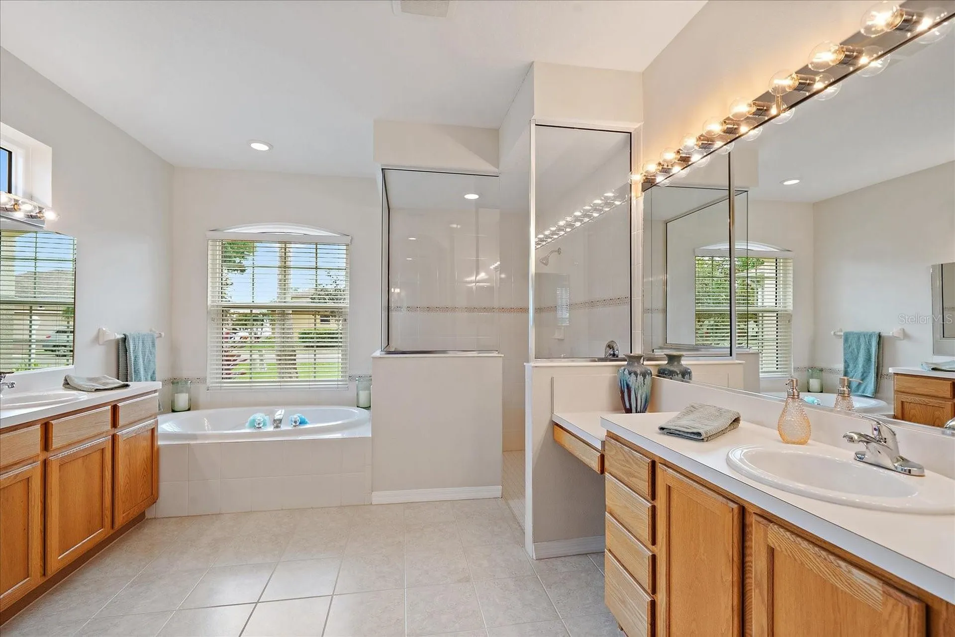 6651 63rd Terrace E Bradenton FL 34203