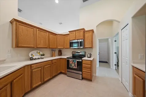 6651 63rd Terrace E Bradenton FL 34203