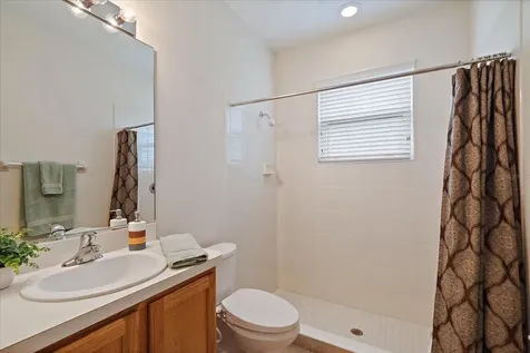 6651 63rd Terrace E Bradenton FL 34203