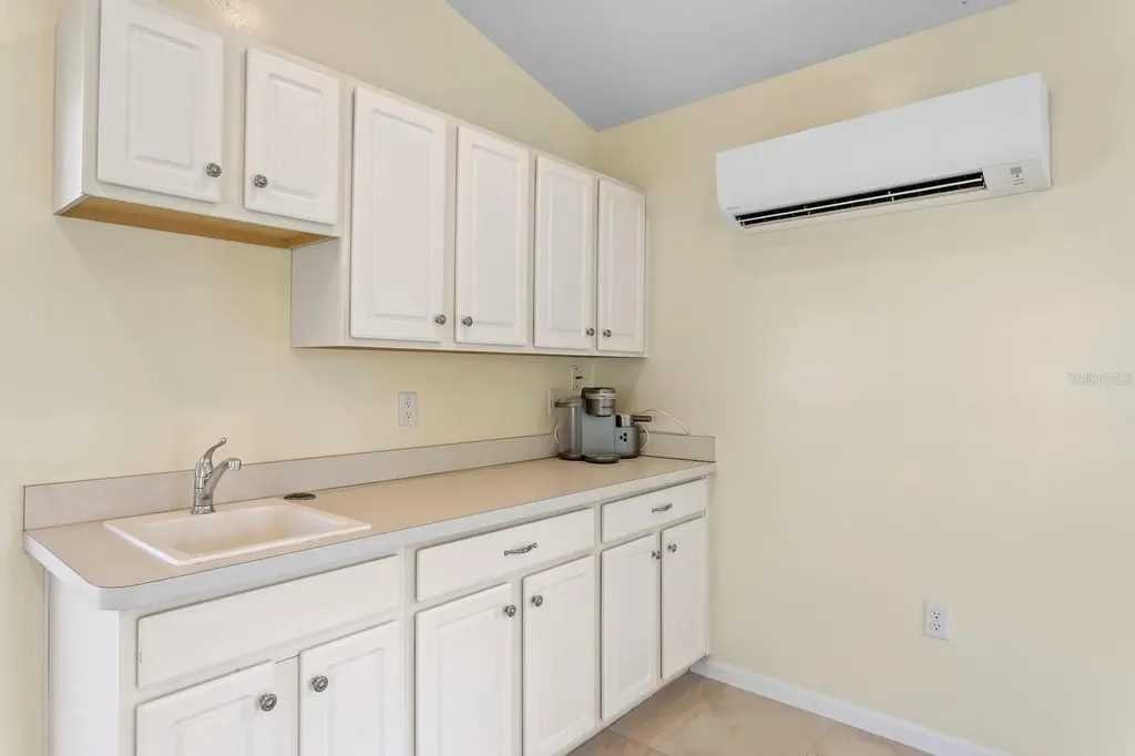 11504 Moffat Place Temple Terrace FL 33617
