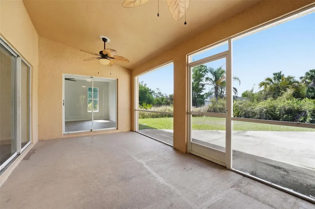 2637 Courtland Avenue North Port FL 34286