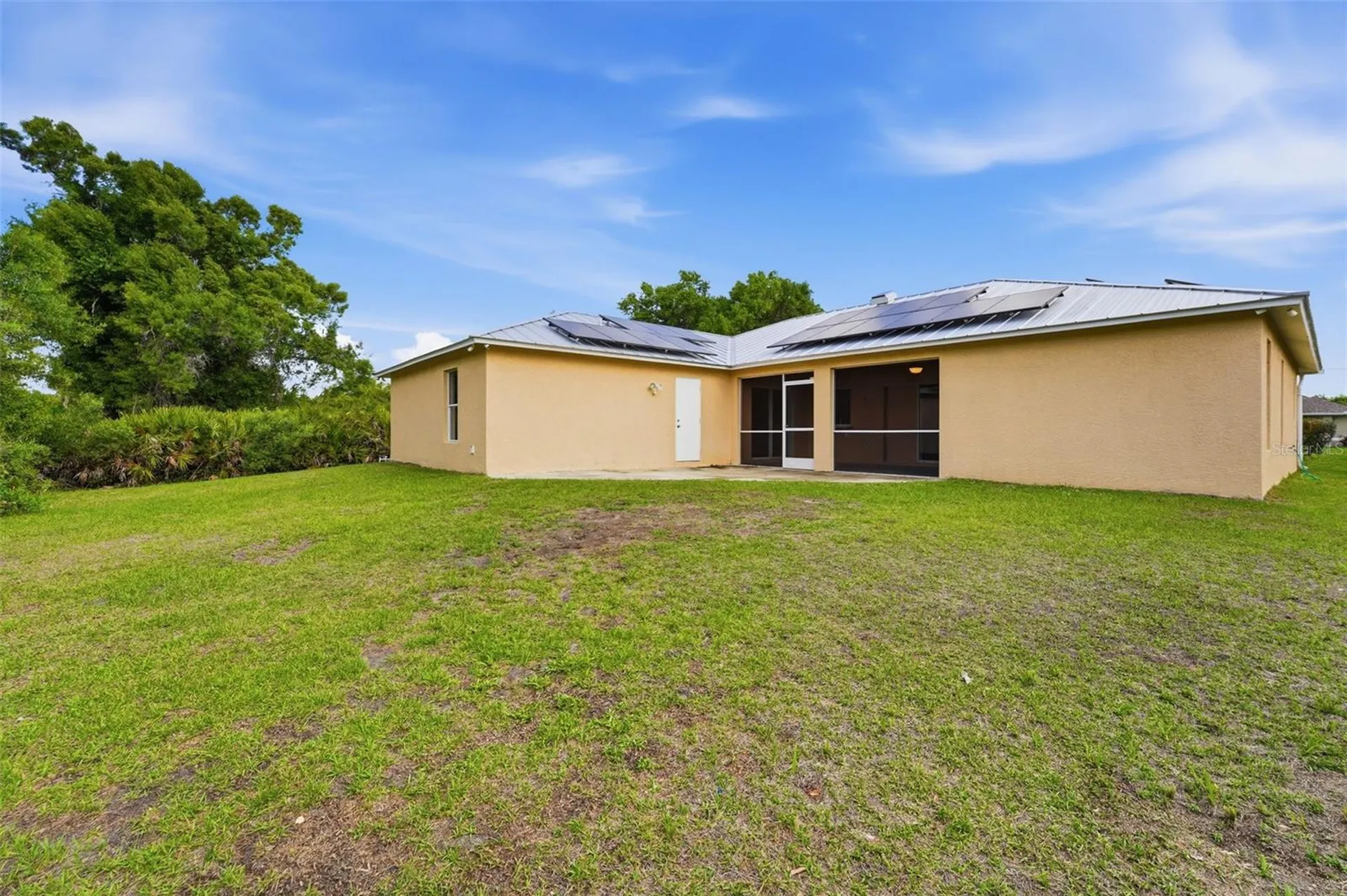 2637 Courtland Avenue North Port FL 34286