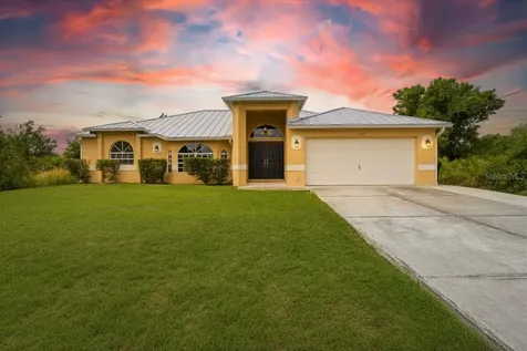 2637 Courtland Avenue North Port FL 34286