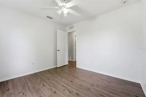 2637 Courtland Avenue North Port FL 34286