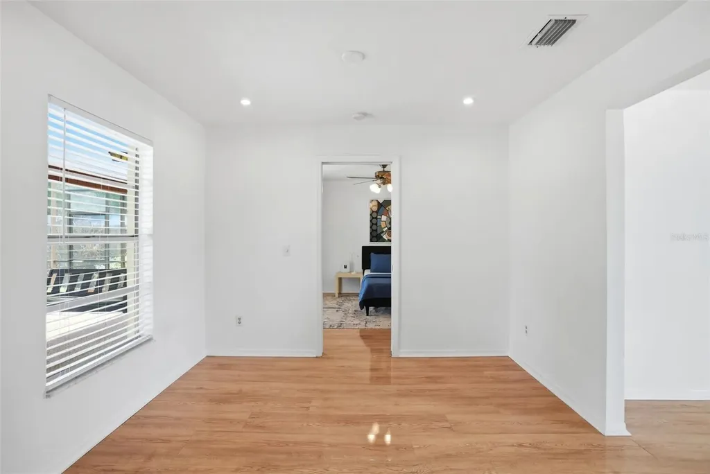 8040 Towne Court Orlando FL 32818