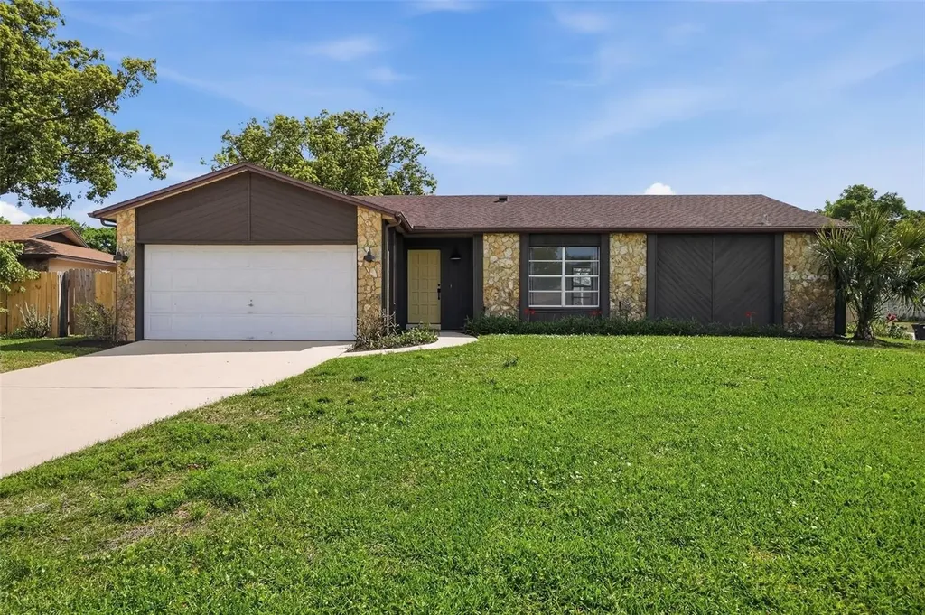 8040 Towne Court Orlando FL 32818