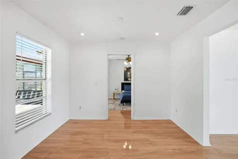 8040 Towne Court Orlando FL 32818