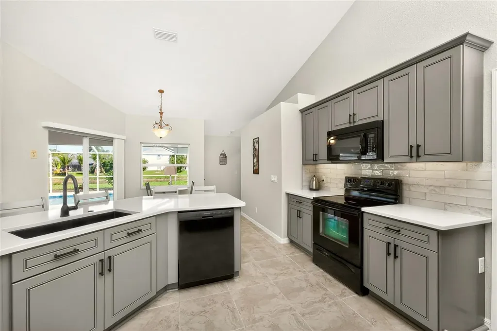 1054 Boundary Boulevard Rotonda West FL 33947
