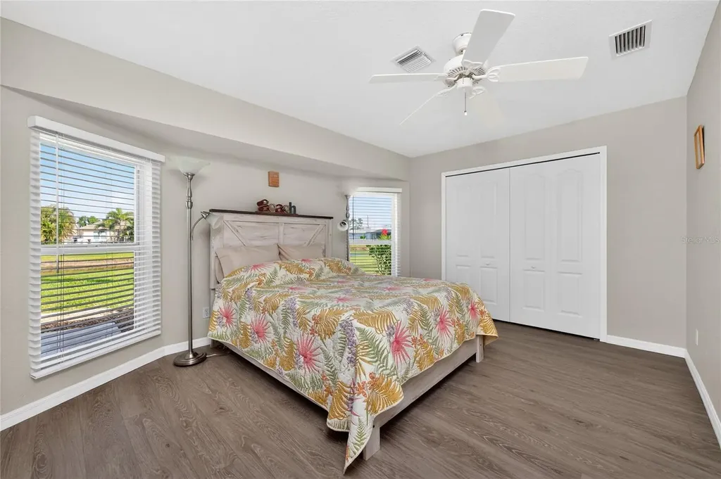 1054 Boundary Boulevard Rotonda West FL 33947